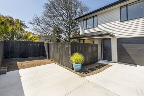 Photo of property in 66c Marendellas Drive, Bucklands Beach, Auckland, 2014