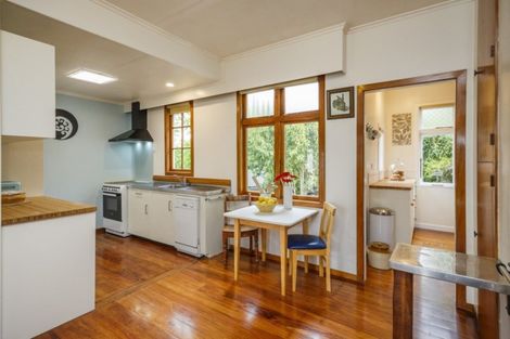 Photo of property in 47 Station Road, Marton, 4710