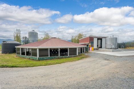 Photo of property in 131 School Road, Te Horo, Otaki, 5582