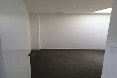 Photo of property in 20-21/66 Mount Eden Road, Mount Eden, Auckland, 1024