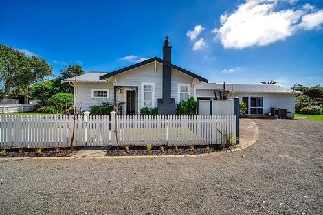Photo of property in 74 Puriri Street, Hawera, 4610