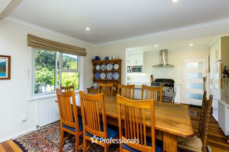 Photo of property in 37 Sunbrae Drive, Silverstream, Upper Hutt, 5019
