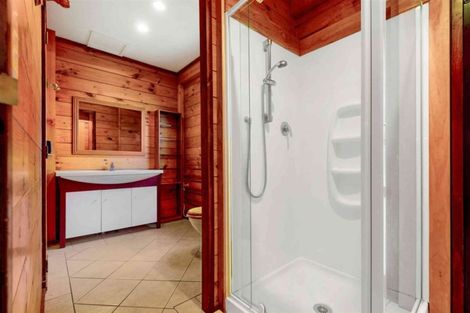 Photo of property in 124b Sandspit Road, Shelly Park, Auckland, 2014