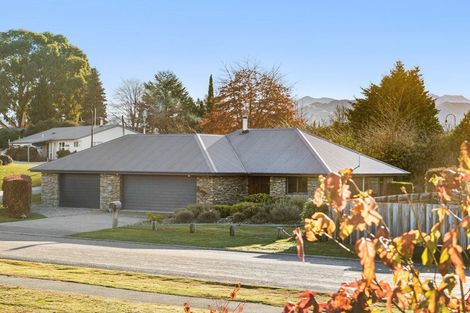 Photo of property in 27 Kingston Street, Albert Town, Wanaka, 9305