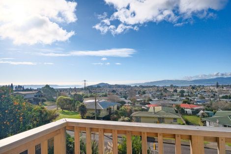 Photo of property in 93 Mallard Drive, Selwyn Heights, Rotorua, 3015