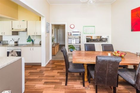 Photo of property in 44 Maxwell Avenue, Durie Hill, Whanganui, 4500