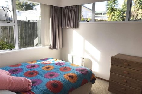 Photo of property in 61 Sheridan Drive, New Lynn, Auckland, 0600