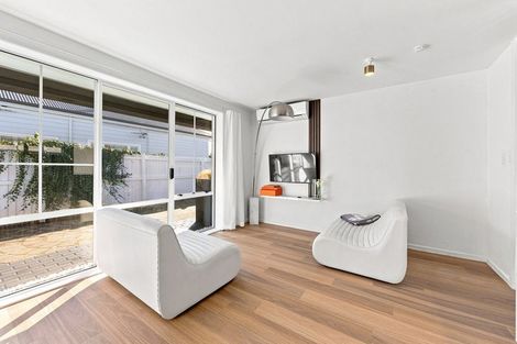 Photo of property in 1/12 Gibbon Street, Sydenham, Christchurch, 8023