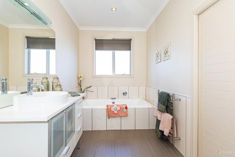 Photo of property in 7 Cascade Place, Geraldine, 7930