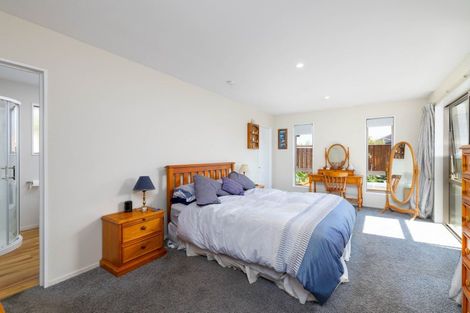 Photo of property in 29 Aroha Street, Pegasus, 7612