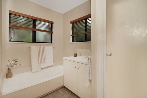 Photo of property in 178b Otumoetai Road, Brookfield, Tauranga, 3110