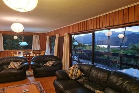 Photo of property in 2181 Lake Brunner Road, Inchbonnie, Kumara, 7875