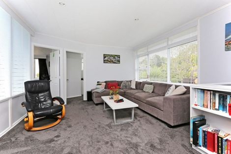 Photo of property in 3 Oliver Road, Hospital Hill, Napier, 4110