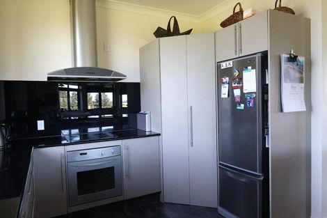 Photo of property in 290 Old Port Road, Warepa, Balclutha, 9273