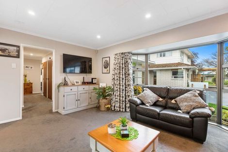 Photo of property in 4 Meadowbrook Drive, Cloverlea, Palmerston North, 4412
