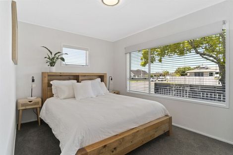 Photo of property in 19 Eversham Road, Mount Maunganui, 3116