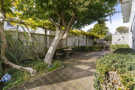 Photo of property in 3 Sea View Terrace, Cockle Bay, Auckland, 2014
