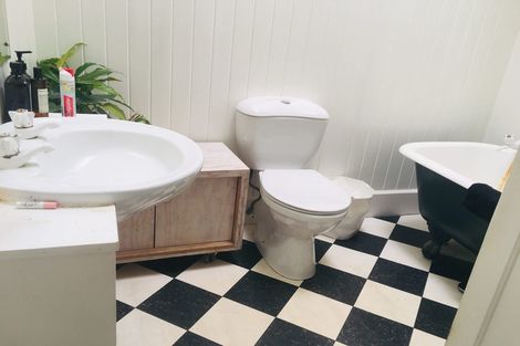 Photo of property in 21 Kitchener Road, Sandringham, Auckland, 1025