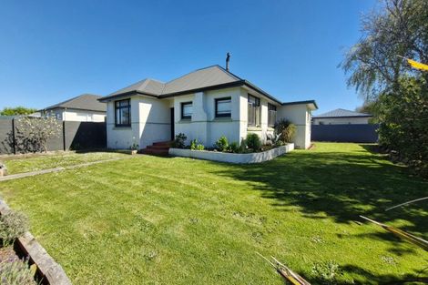 Photo of property in 42 Joseph Street, Waverley, Invercargill, 9810