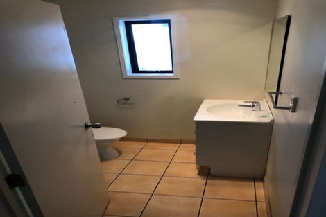 Photo of property in 17 Blumhardt Place, Avondale, Auckland, 1026