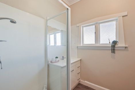 Photo of property in 2/23 Donegal Street, Belfast, Christchurch, 8051