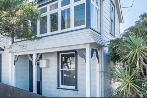 Photo of property in 6 Newman Terrace, Thorndon, Wellington, 6011