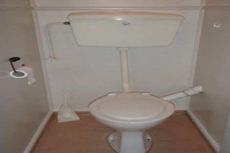 Photo of property in 11 Virgil Place, Northcote, Christchurch, 8052