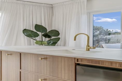 Photo of property in 5 Dune View Drive, Mangawhai, 0505