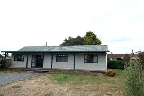 Photo of property in 40 Mckenzie Street, Geraldine, 7930