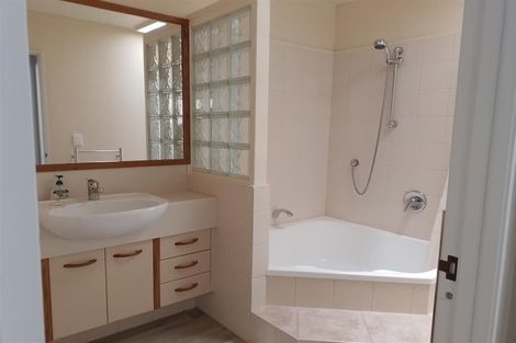 Photo of property in 30 Ngahere Drive, Horahora, Whangarei, 0110