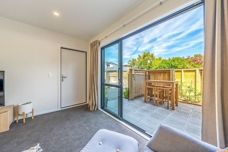 Photo of property in 16 Okoutu Lane, Moera, Lower Hutt, 5010