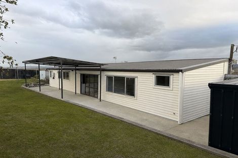 Photo of property in 1/382 Main Road North, Bay View, Napier, 4104