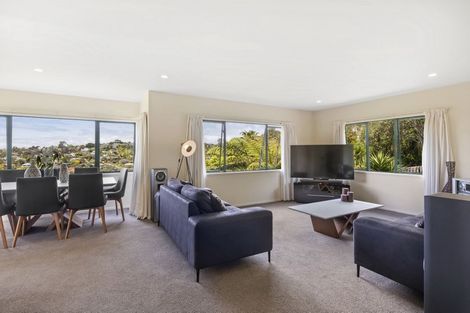 Photo of property in 2/60 Arran Road, Browns Bay, Auckland, 0630