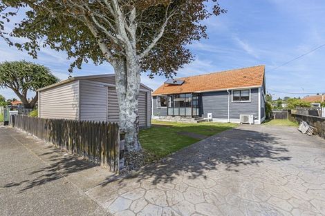 Photo of property in 21 Strange Street, Waitara, 4320