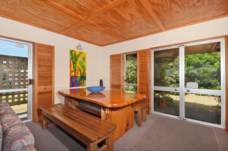 Photo of property in 5 Waetford Road, Matapouri, Whangarei, 0173