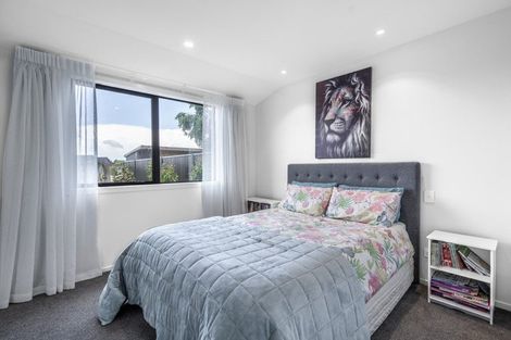 Photo of property in 10 Barker Place, Waikiwi, Invercargill, 9810