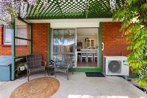 Photo of property in 28 Wickliffe Street, Mosgiel, 9024