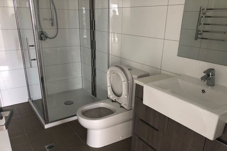 Photo of property in Apollo Apartments, 201/46 Rosedale Road, Rosedale, Auckland, 0632