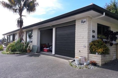 Photo of property in 14a Glencoe Road, Browns Bay, Auckland, 0630