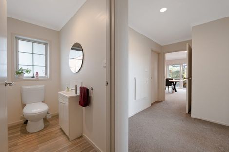 Photo of property in 8c Wiltshire Place, Te Puke, 3119