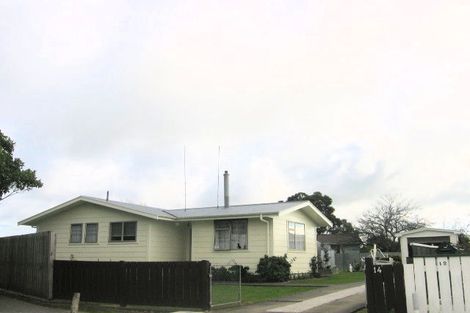 Photo of property in 14 Ashton Place, Highbury, Palmerston North, 4412