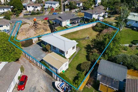 Photo of property in 27 Clyma Place, Massey, Auckland, 0614