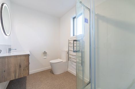 Photo of property in 20c Beach Road, Castor Bay, Auckland, 0620