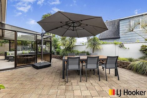 Photo of property in 6 Muirfield Street, Wattle Downs, Auckland, 2103