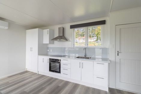 Photo of property in 61 Cambridge Terrace, Kaiti, Gisborne, 4010