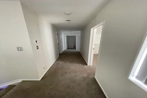 Photo of property in 74b Thompson Terrace, Manurewa, Auckland, 2102