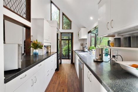 Photo of property in 7 Shalamar Drive, Cashmere, Christchurch, 8022