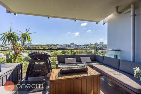 Photo of property in 4a/6 Piwakawaka Street, Eden Terrace, Auckland, 1010