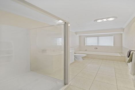 Photo of property in 7 Villino Place, Randwick Park, Auckland, 2105