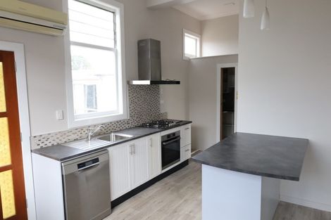 Photo of property in 16 Market Street, Saint Kilda, Dunedin, 9012